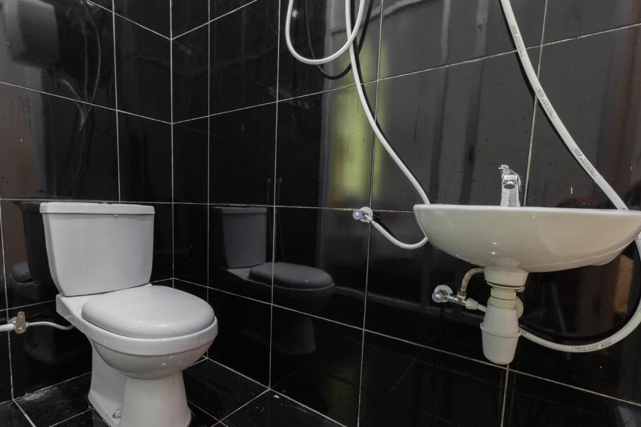 Reddoorz Near Sun Plaza Medan 2 Hotell Eksteriør bilde