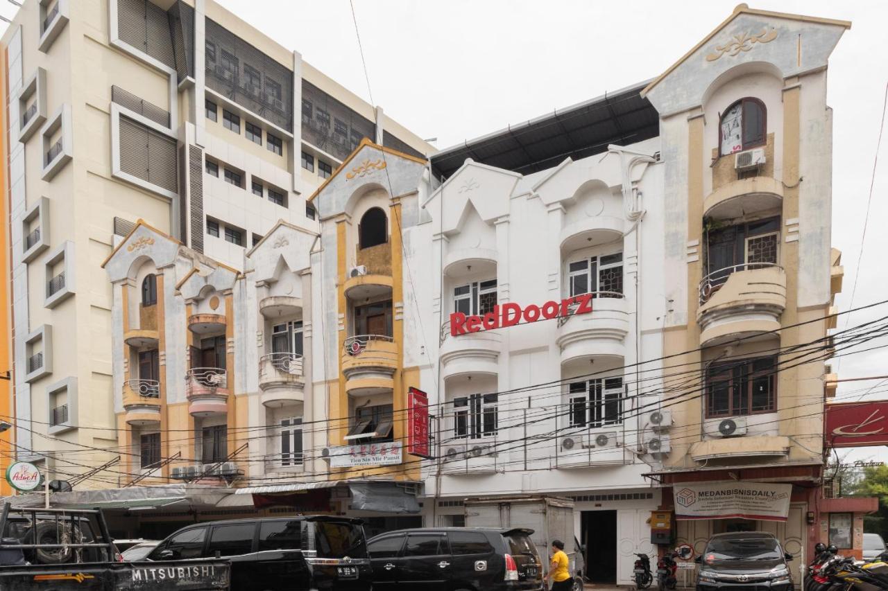 Reddoorz Near Sun Plaza Medan 2 Hotell Eksteriør bilde
